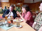 ... im Gasthof Zeinisjoch ...