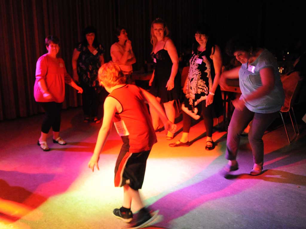 ... encore on dance ...