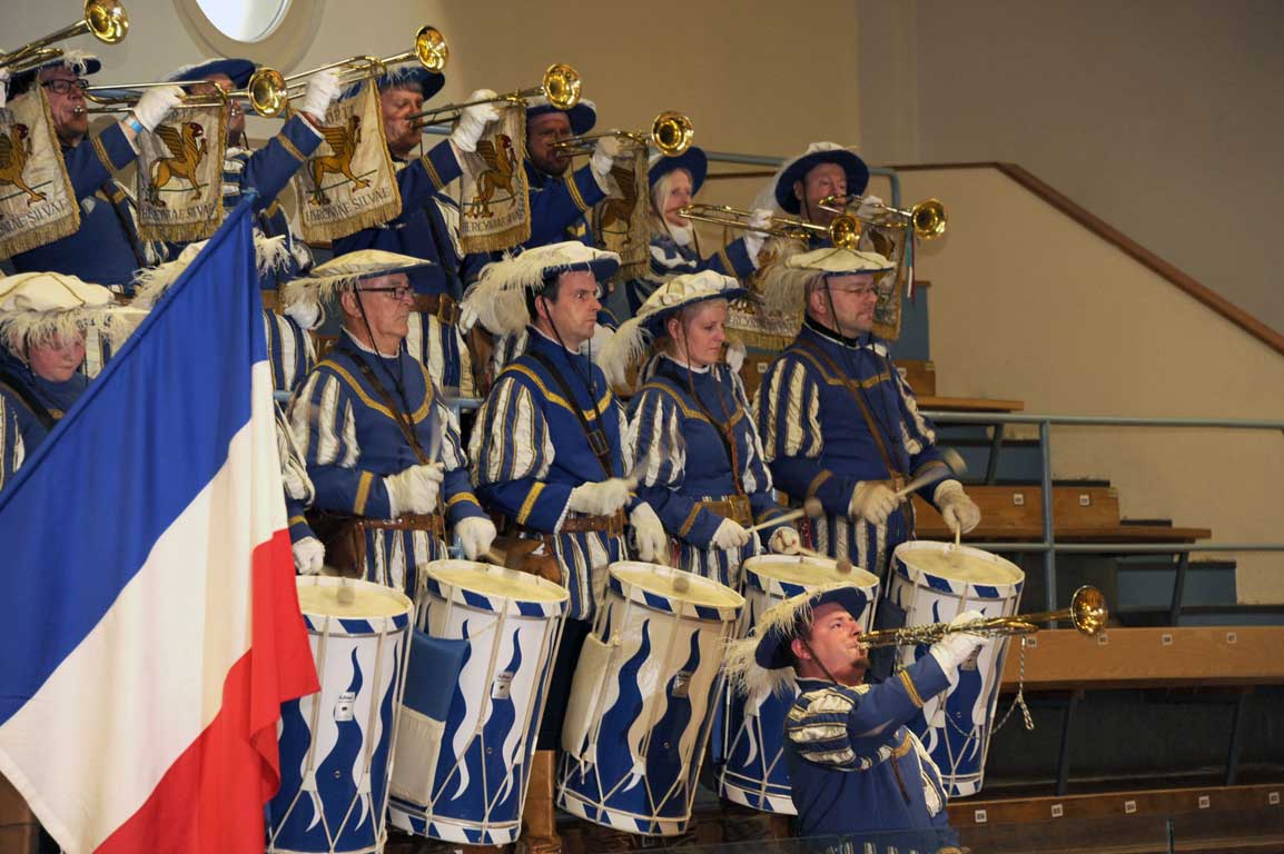 Konzert des Goldstadt-Fanfarenzug in der Jahnhalle