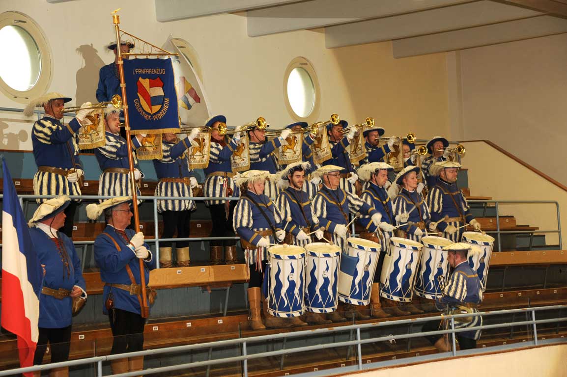 Konzert des Goldstadt-Fanfarenzug in der Jahnhalle