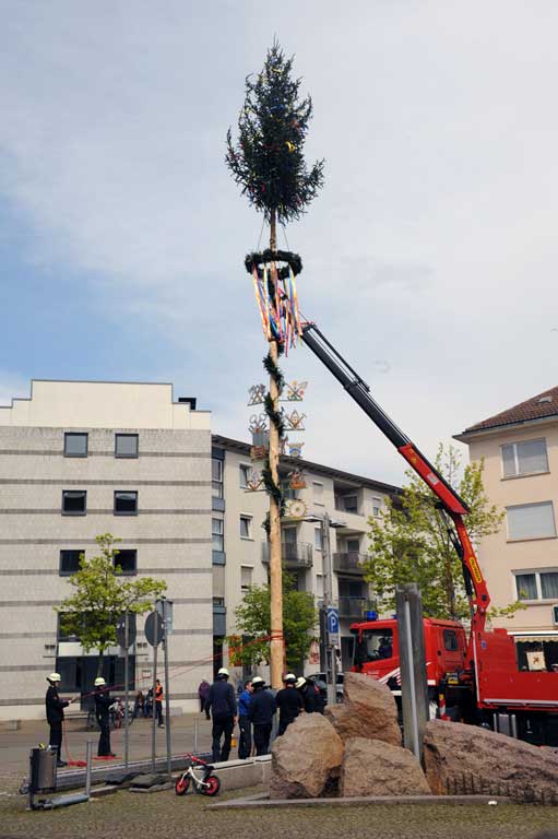 Einmarsch auf den Waisenhausplatz