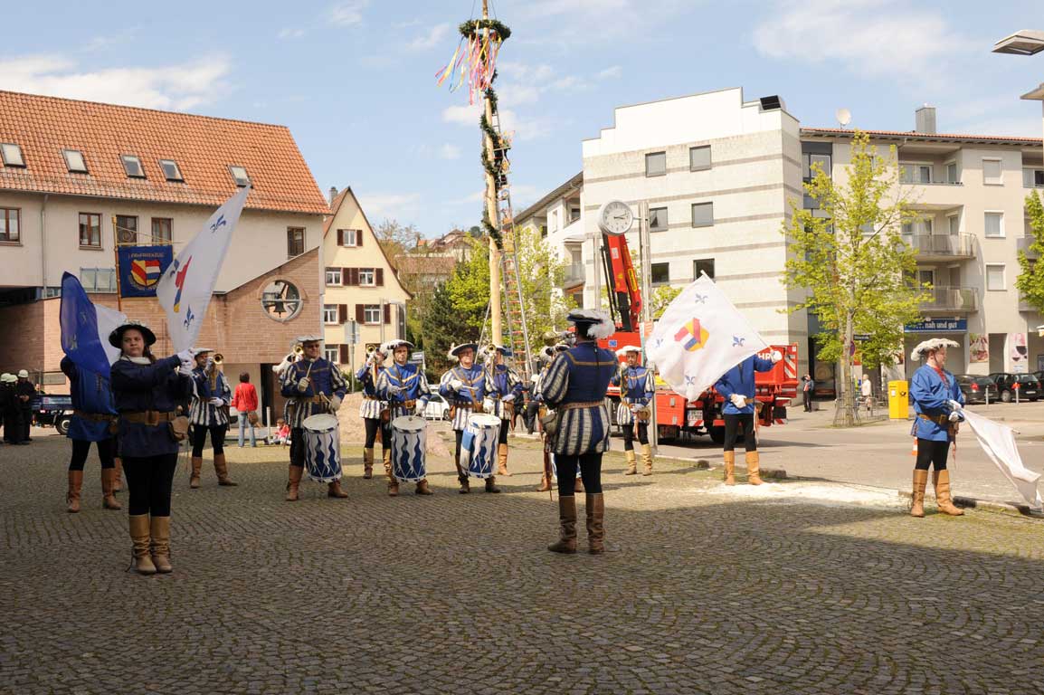 Einmarsch auf den Waisenhausplatz