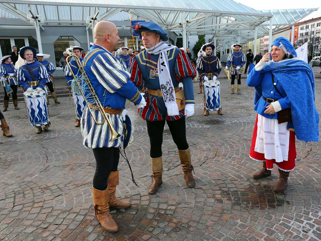 Besuch von Ritter Belrem mit seiner Zuleima